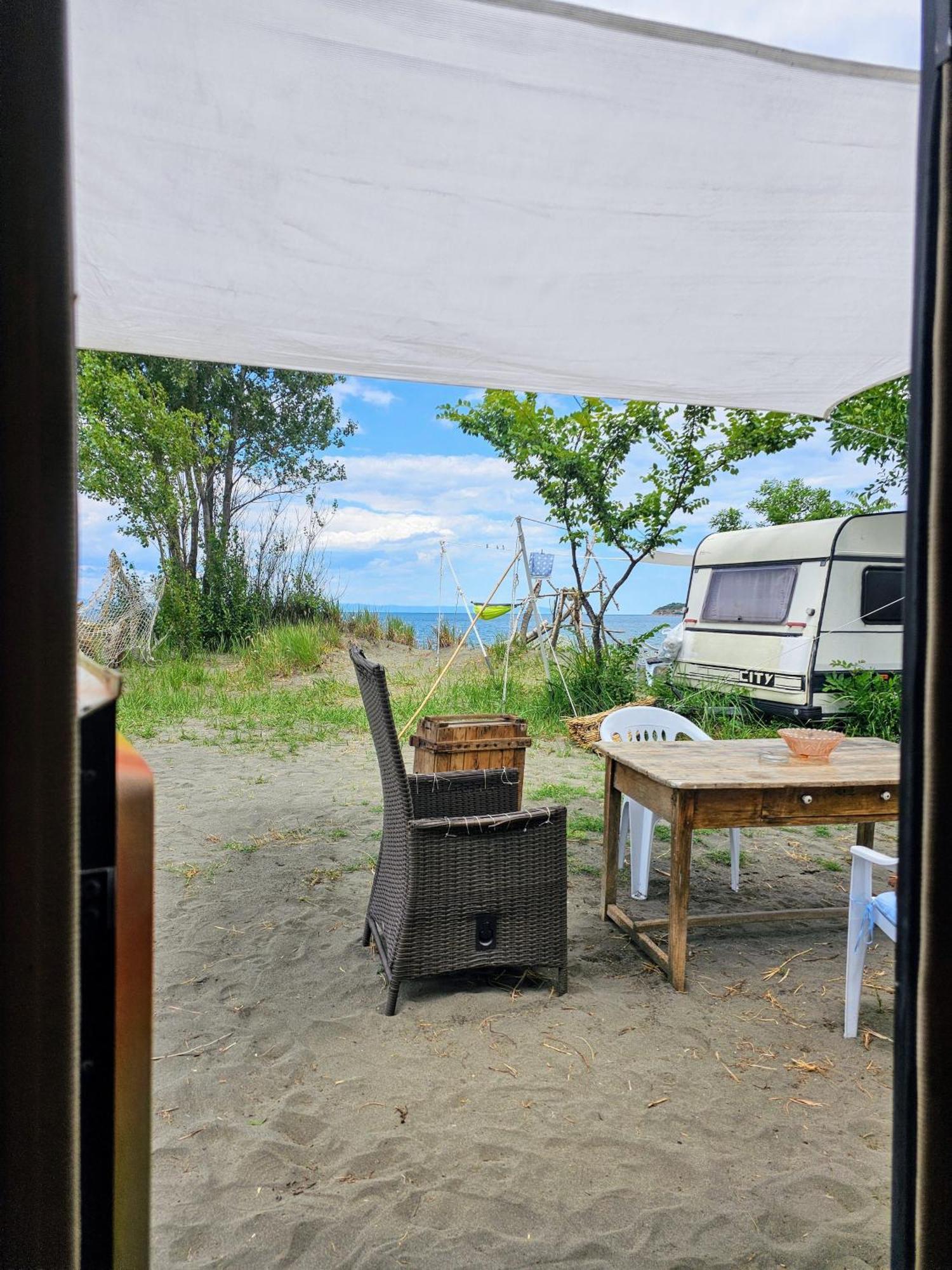 Beachfront Caravans Hotel Csernomorec Kültér fotó