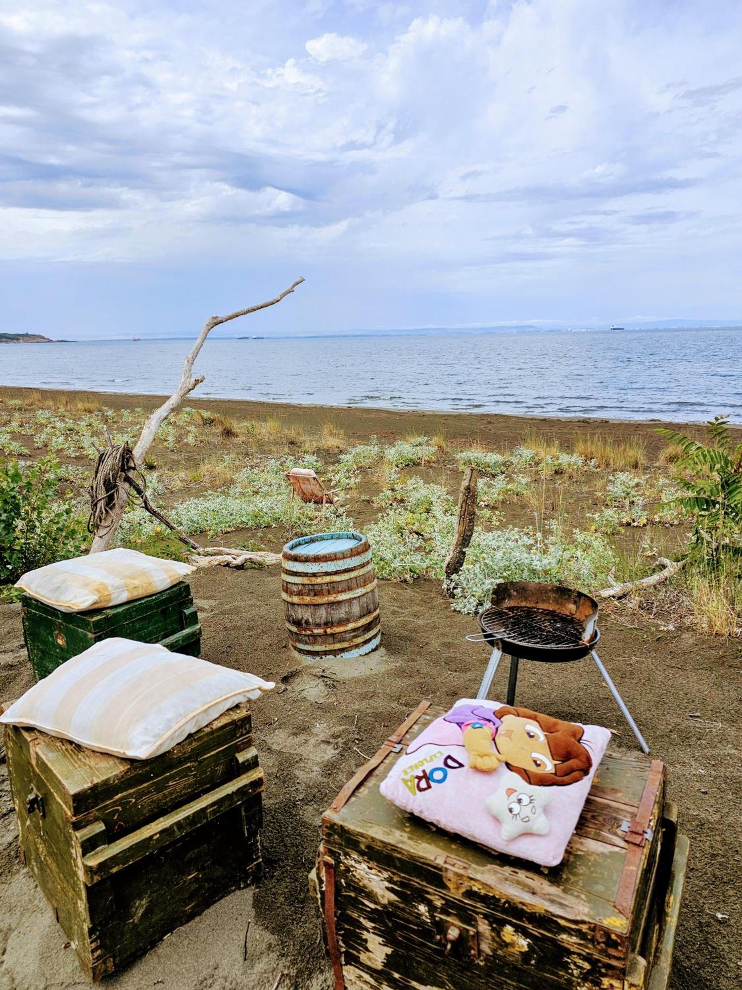 Beachfront Caravans Hotel Csernomorec Kültér fotó