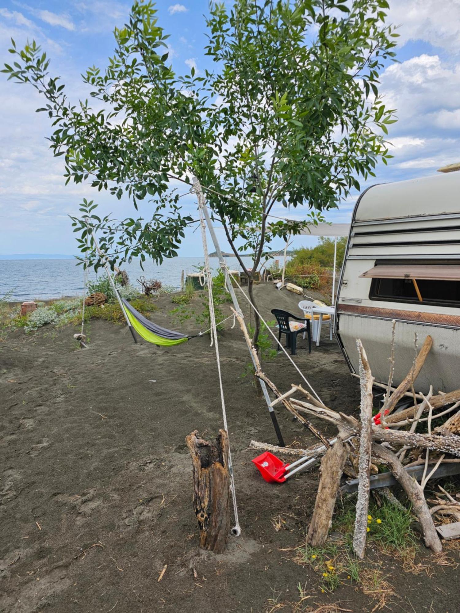 Beachfront Caravans Hotel Csernomorec Kültér fotó