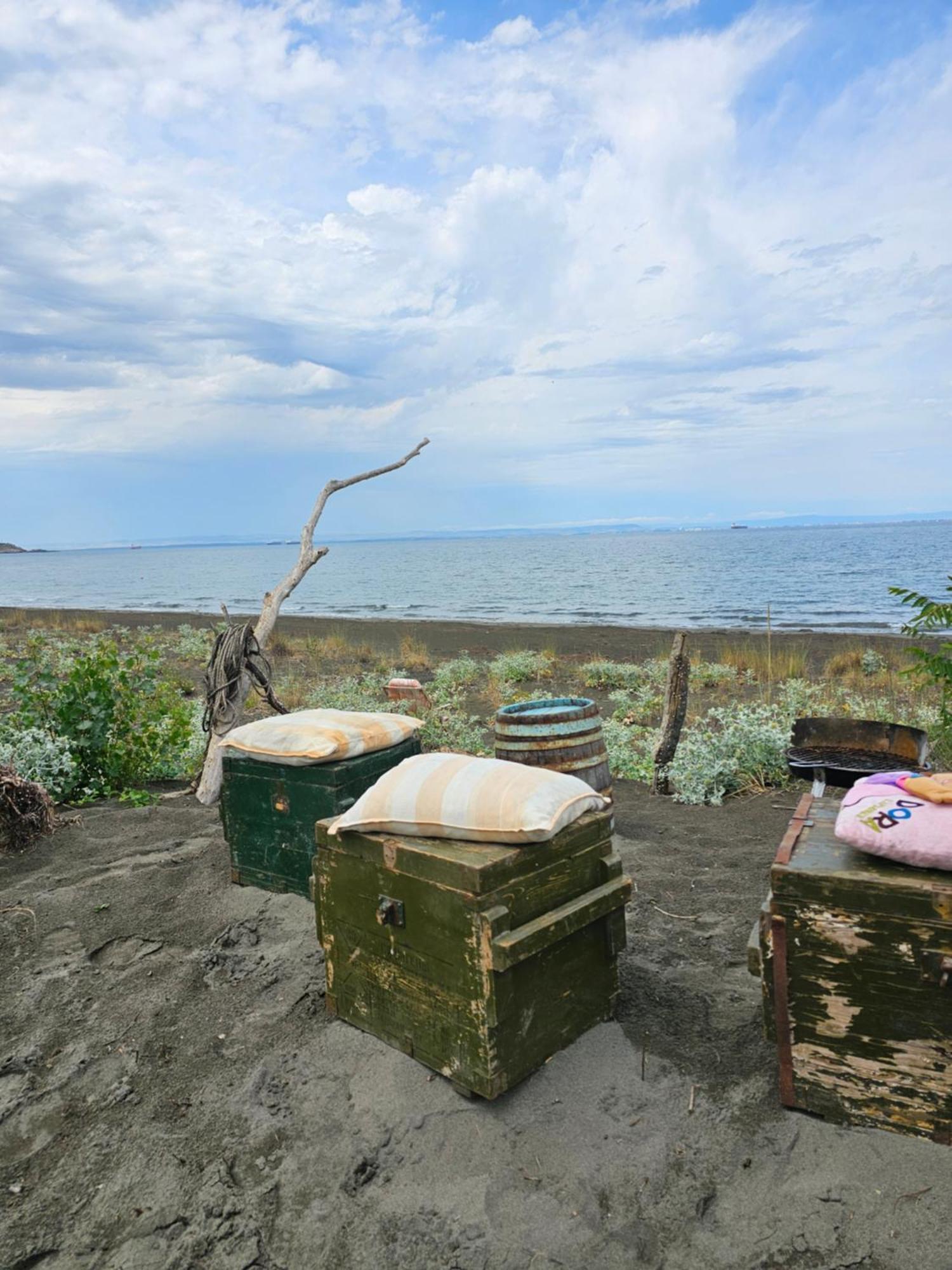 Beachfront Caravans Hotel Csernomorec Kültér fotó