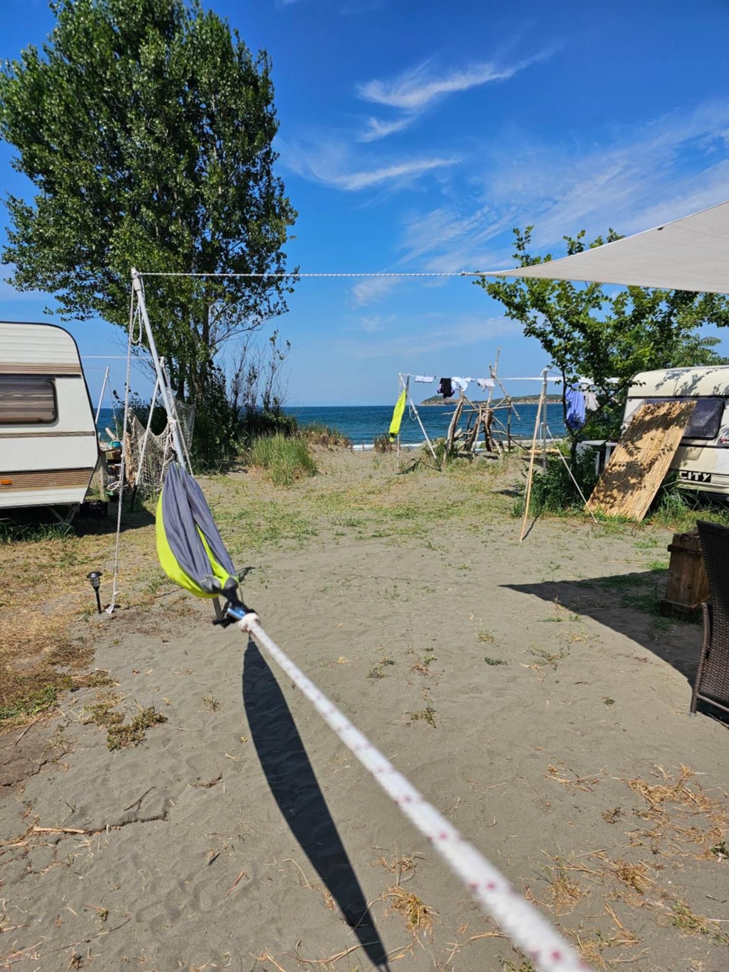 Beachfront Caravans Hotel Csernomorec Kültér fotó